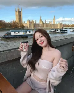 เฟียร์ ธัญญรัตน์ ภาพที่ 6