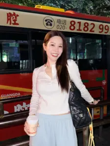 แป้งร่ำ วรวลัญช์ ภาพที่ 1
